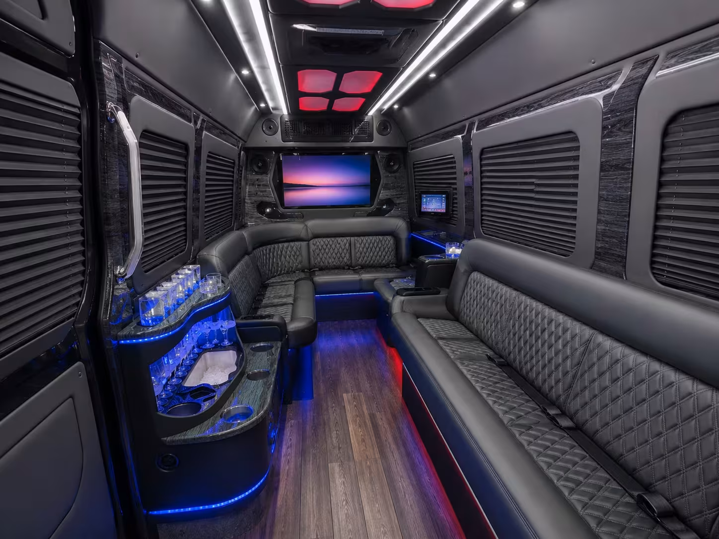 corporate event bus rentals in palm coast