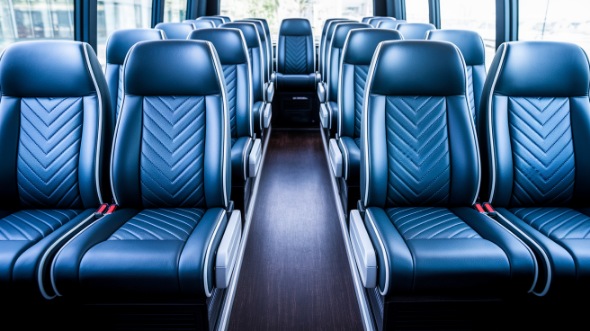 palm coast 30 passenger minibus rental